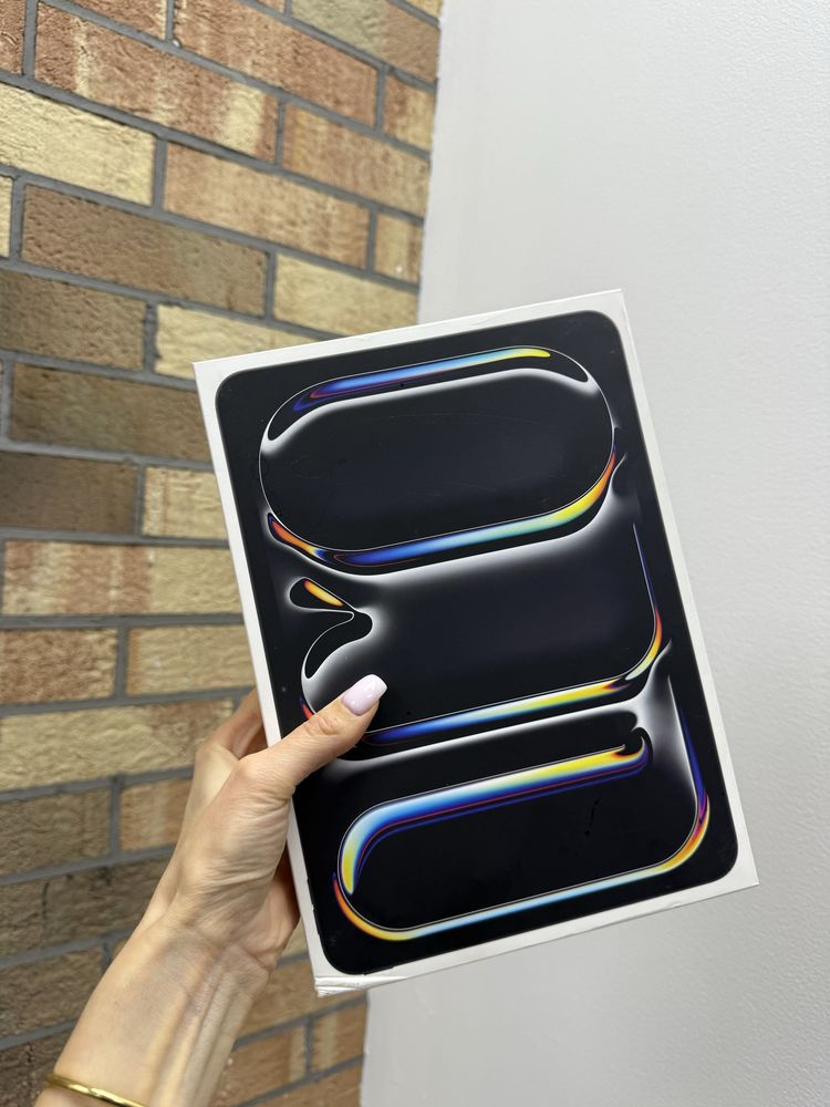 New ipad pro 11 M4 chip 256Gb. (Wifi + LTE) mdm