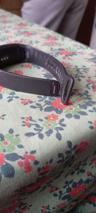 Браслет и зарядка от часов Самсунг SM-R360. Цена за всё