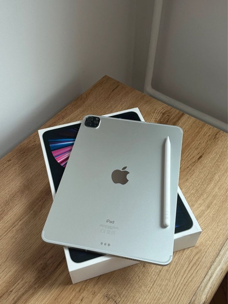 iPad Pro 11- inch 3 gen 256 GB WiFi cellular