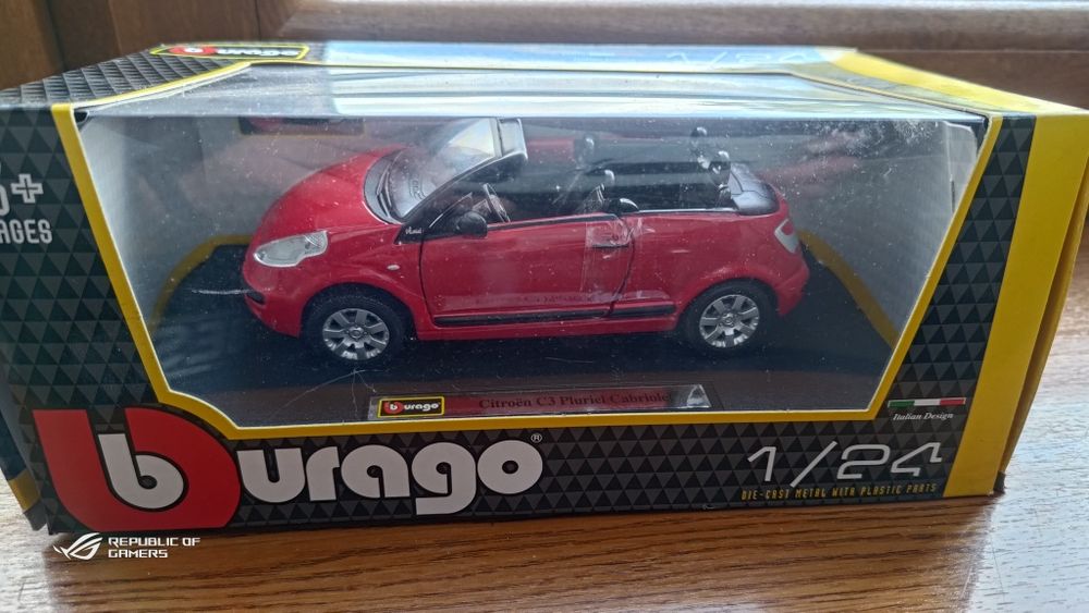 Model 1/24 - Citroen C3 Prulier Bburago