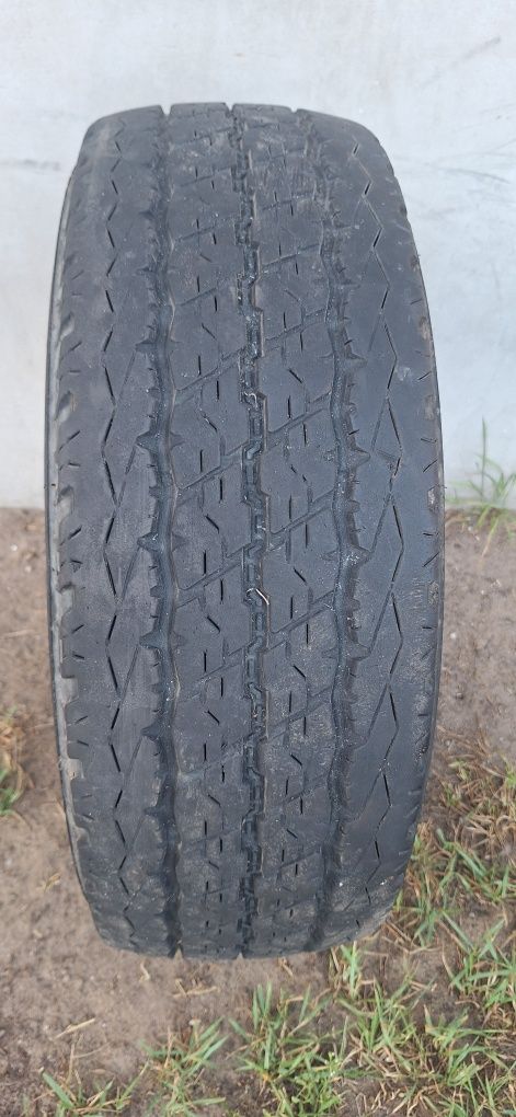 Opona 215/70R15C Brigistone