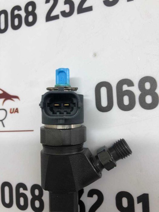 Нова Форсунка Bosch Опель Opel Insignia Astra 2.0 cdti 0445110327