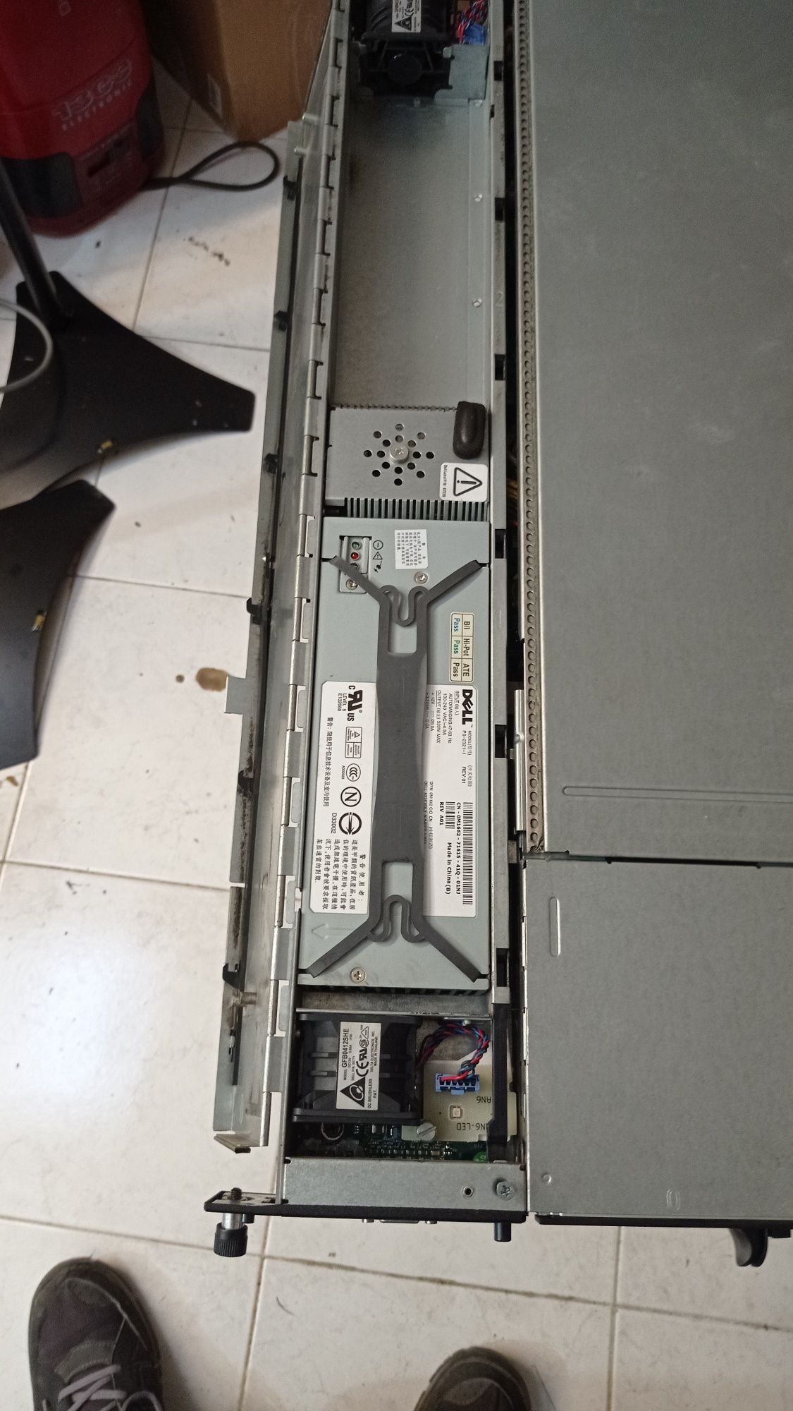 Servidor Dell power Edge 1750