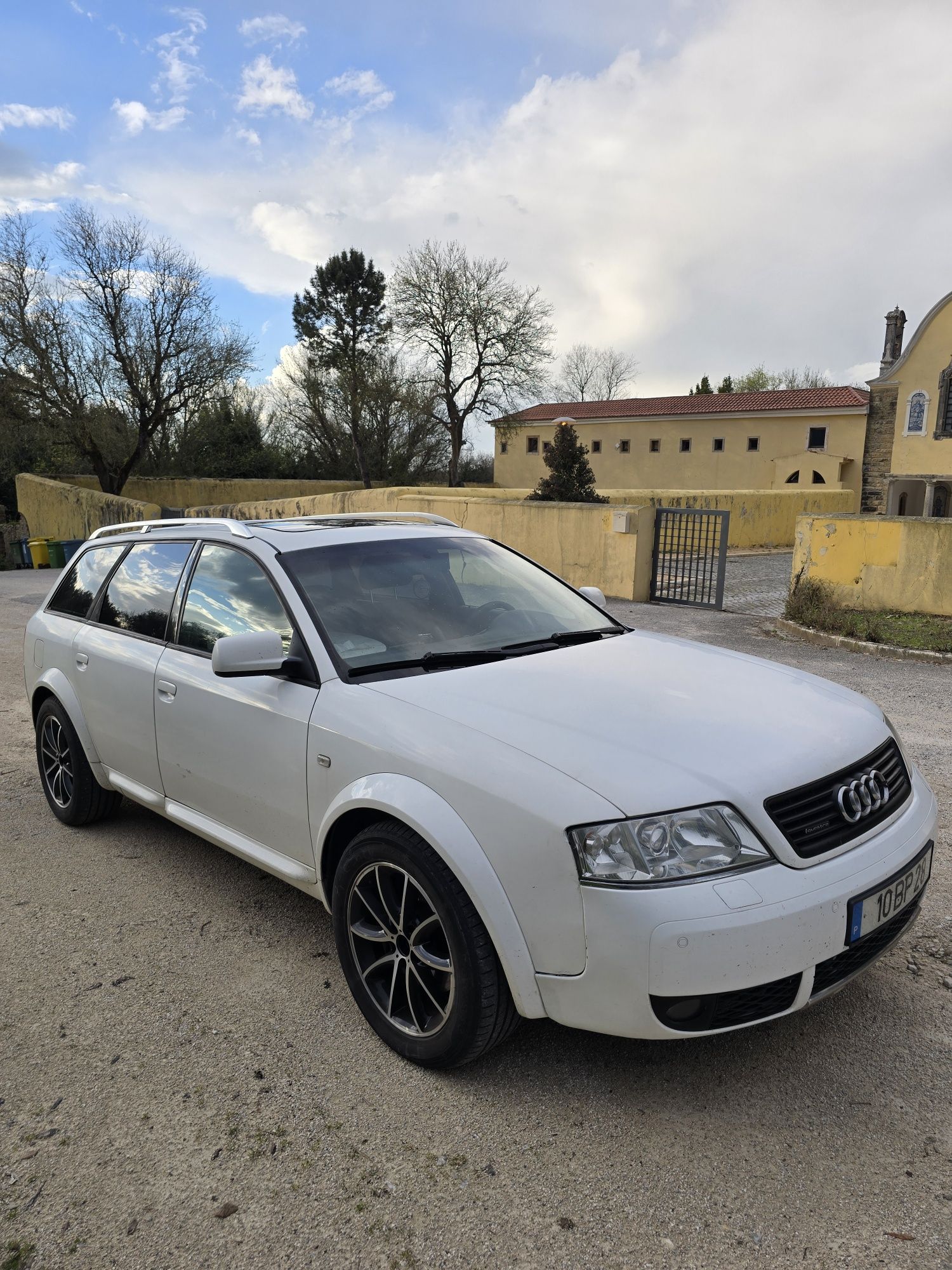 Audi A6 Allroad - 180cv - poucos km's