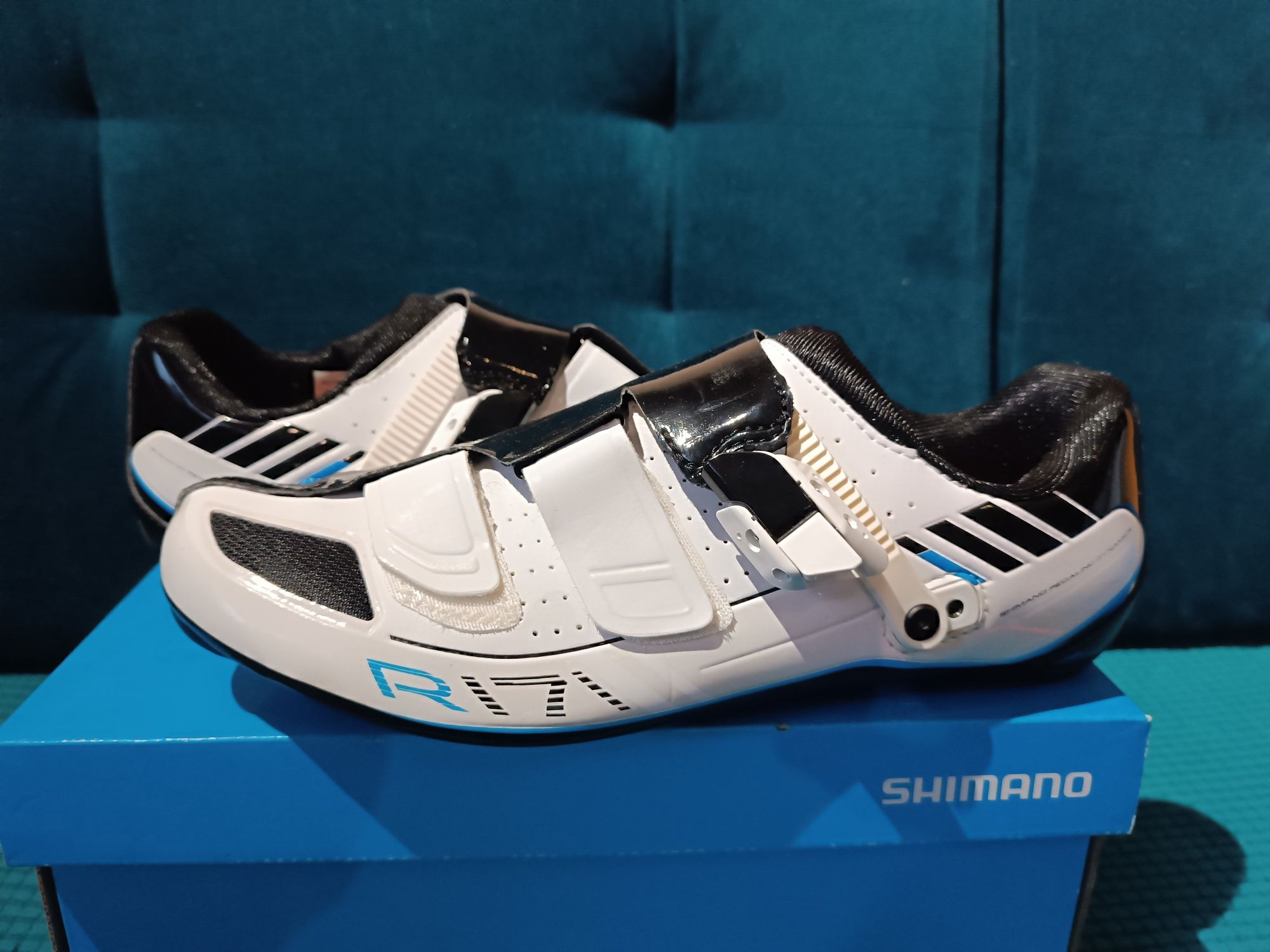 Buty szosowe Shimano R171w 42/