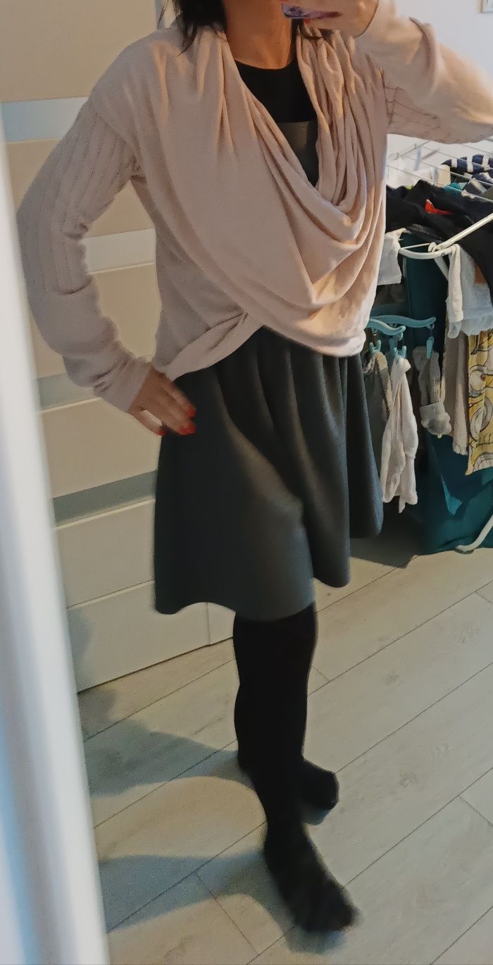 Sweter różowy asymetryczny pudrowy róż z marszczeniem l xl