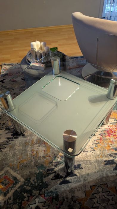 Szklany stolik gruby solidny