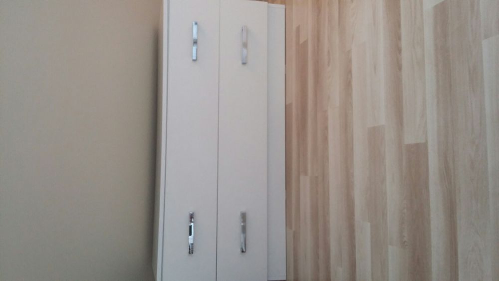 Komoda biala dwie szuflady