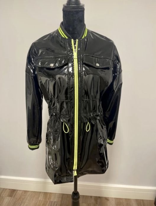 Kurtka Parka winyl limonka S nowa Prada Balmain