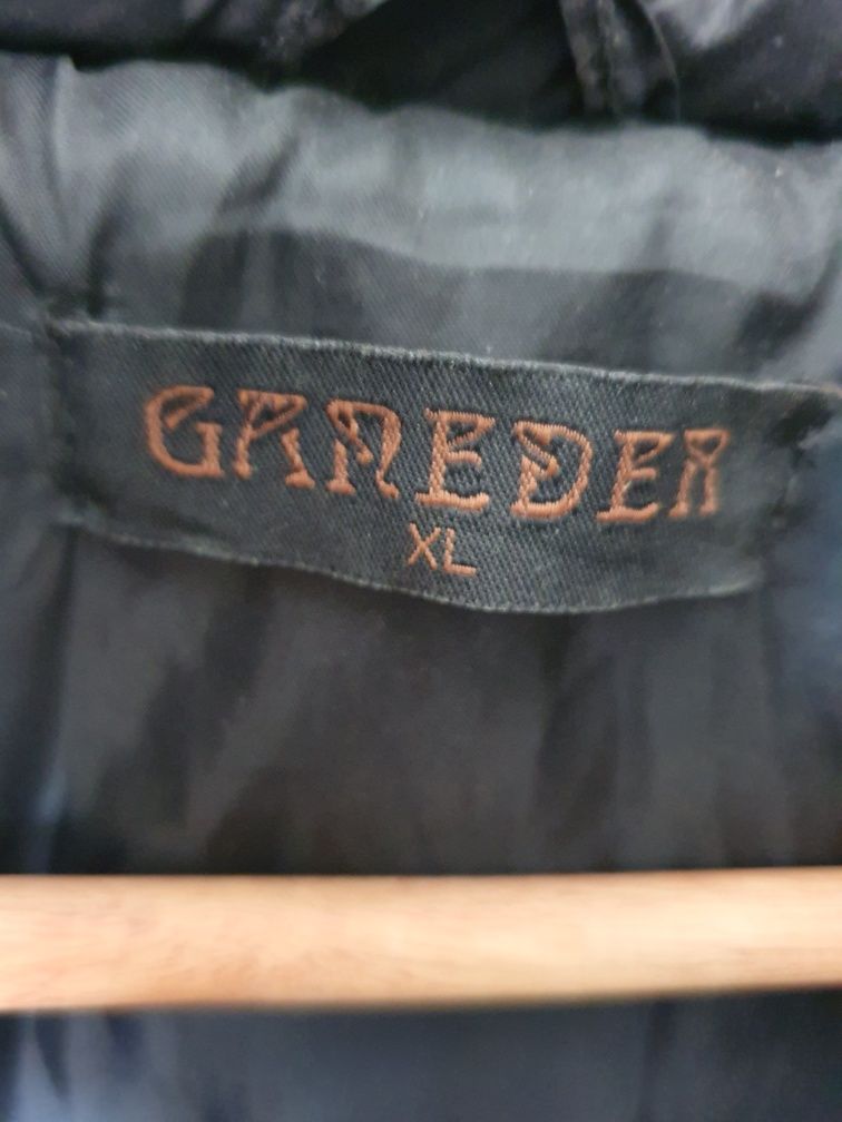 Пальто куртка gareder xl