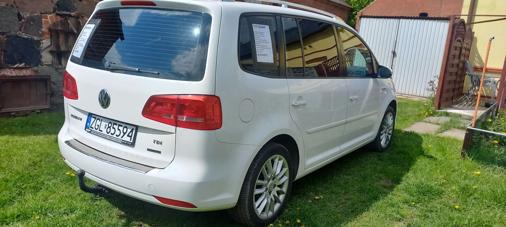 Volkswagen Touran 1.6 diesel 7 miejsc