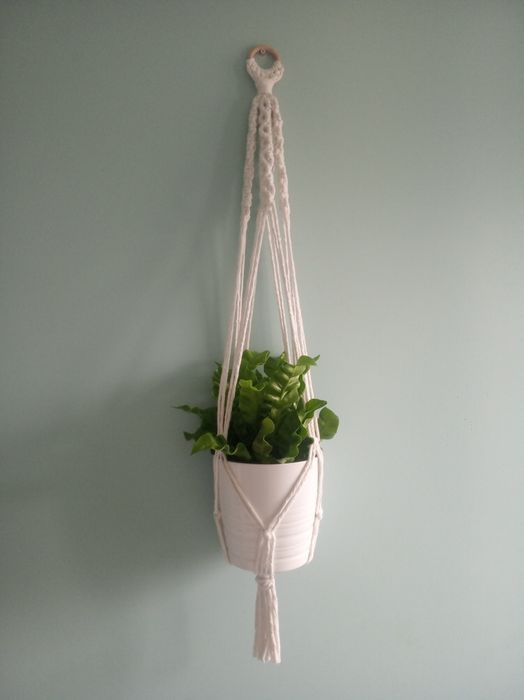 Kwietnik makramowy kwietnik ze sznurka kwietnik wiszący makrama