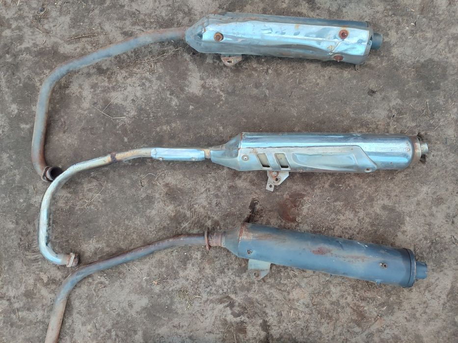 Вихлопні труби на Jianshe 125 150