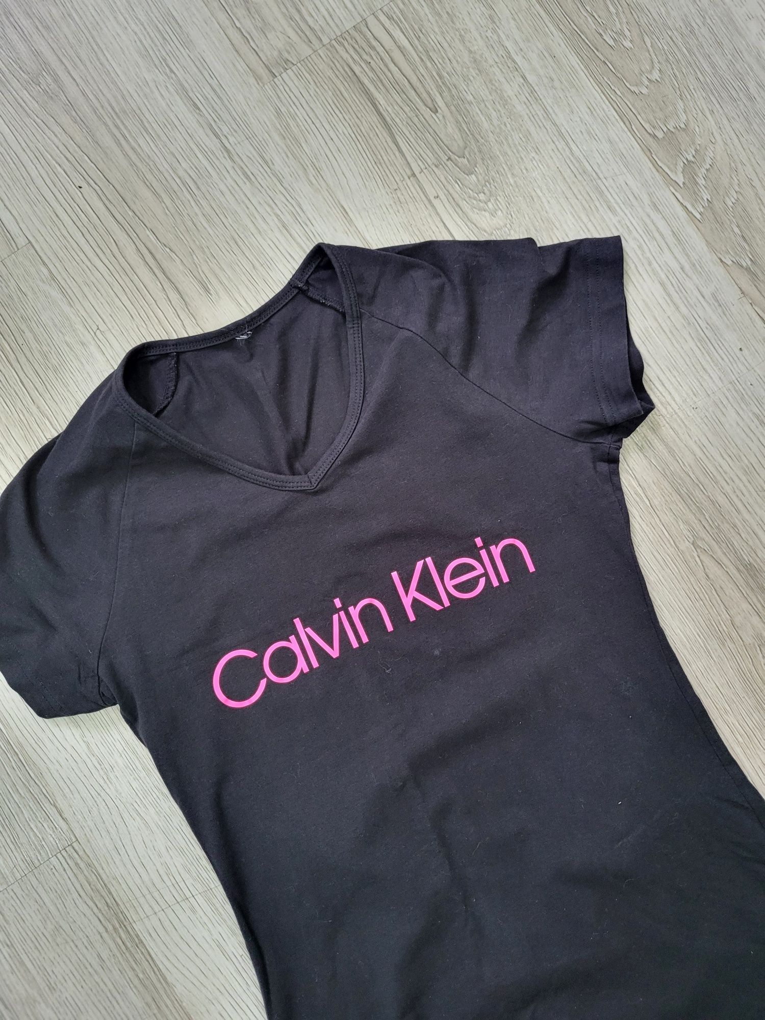 Calvin Klein tshirt czarny S 36