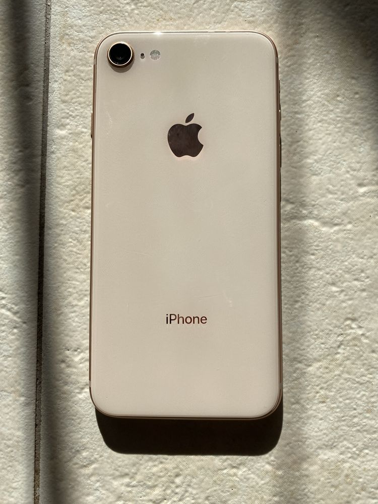 Iphone 8 Gold 64GB (ler descrição)