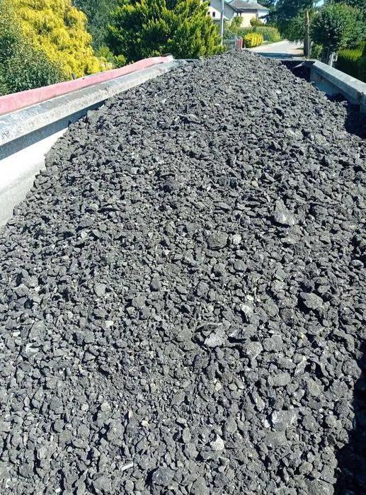 Frez asfaltowy destrukt kora asfaltowa zdrapka kruszywo asfalt kliniec