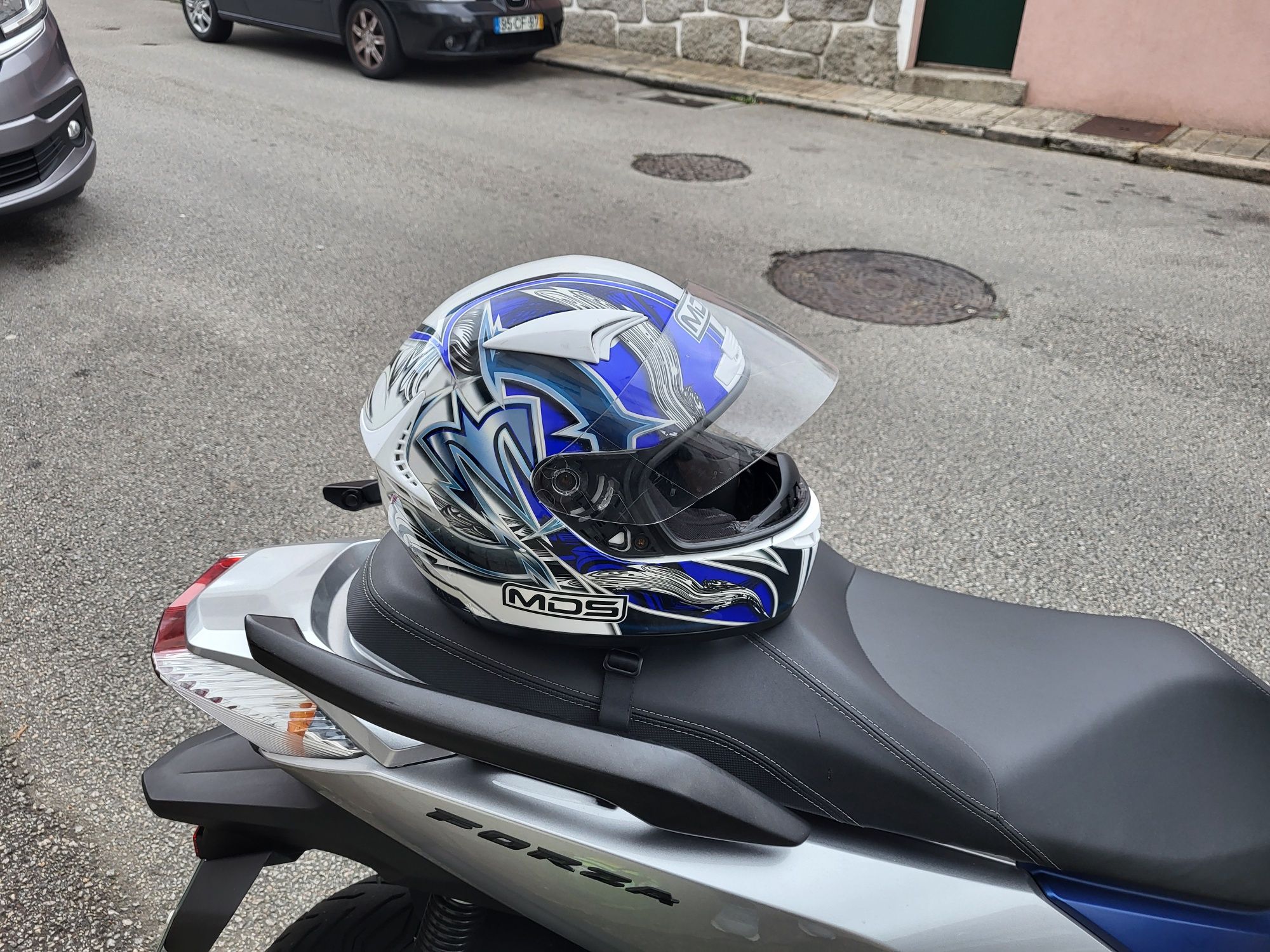Vendo ou troco por algo do meu agrado