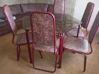 Mesa e Sofá sala de estar