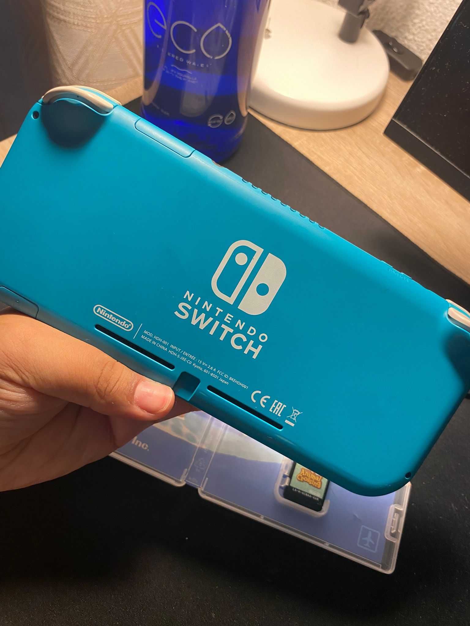 Nintendo Switch Lite + Jogos