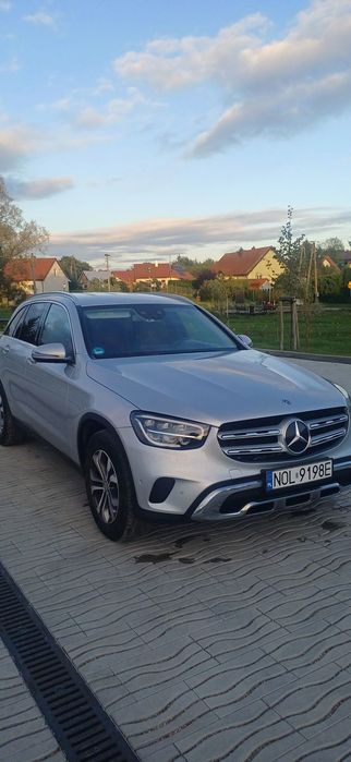 Mercedes-Benz GLC Mercedes-Benz GLC 200d 4MATIC | 12.2019 | Business Edition|