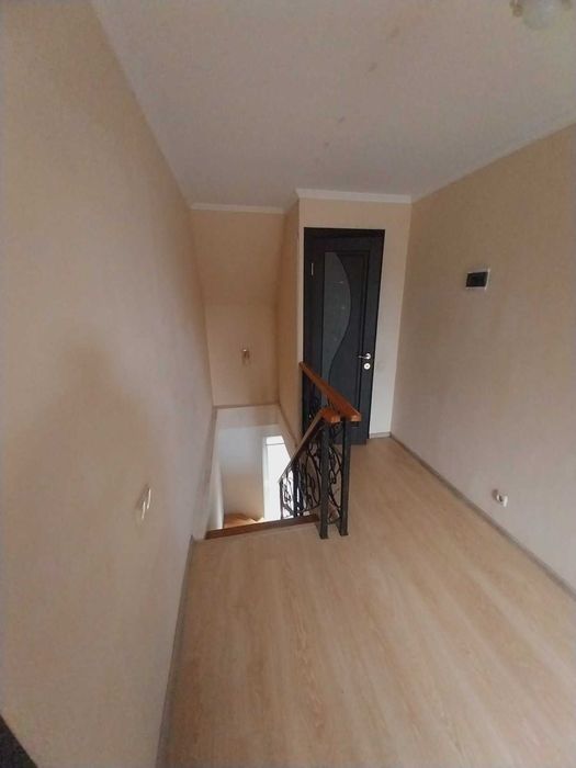 Оренда будинку Осокорки