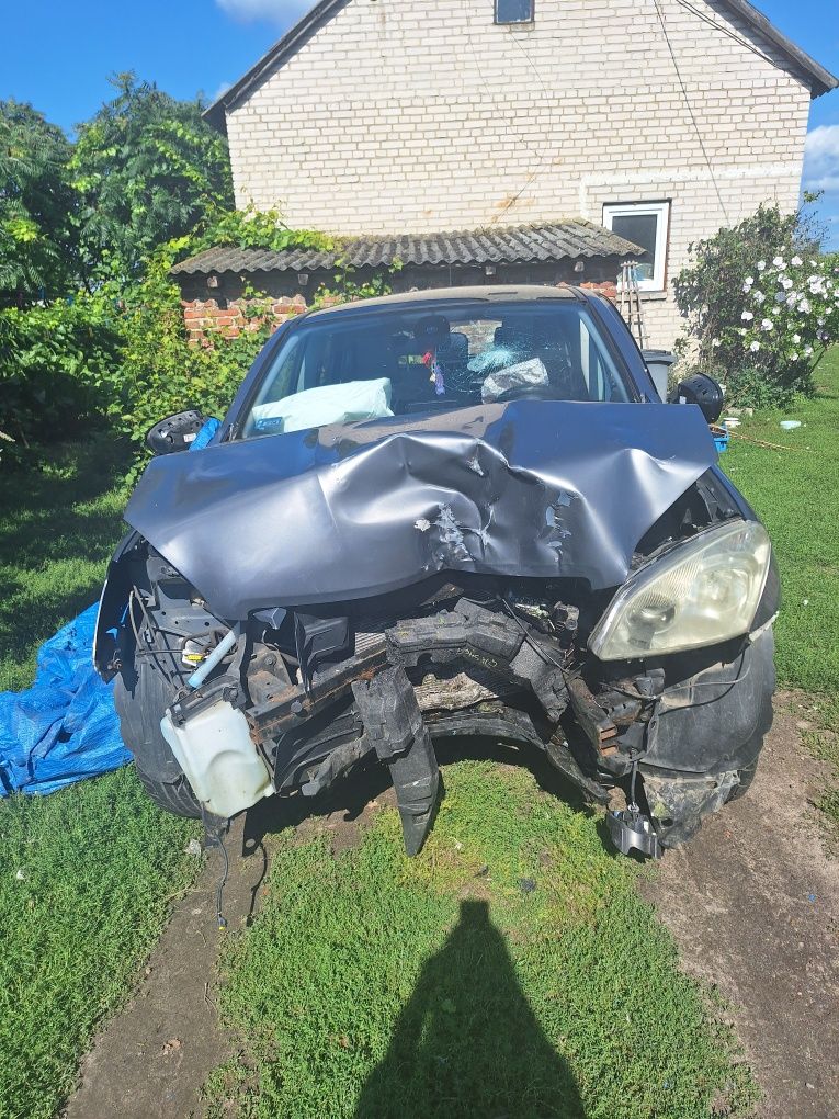 Nissan qashqai powypadkowy