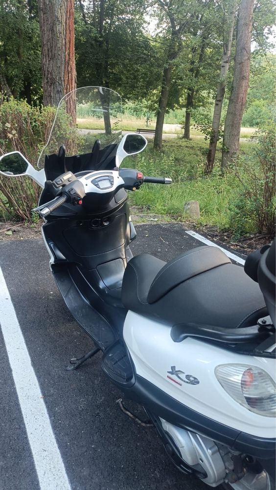 Skuter Piaggio X9 Evolution