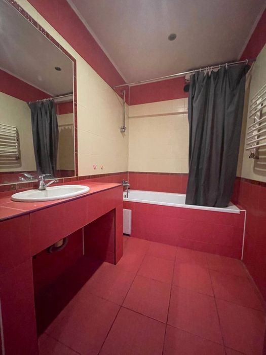 Оренда 3 км квартири поблизу Центру