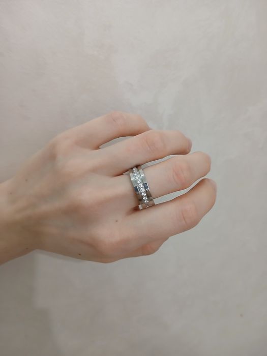 Красивое Кольцо Bulgari