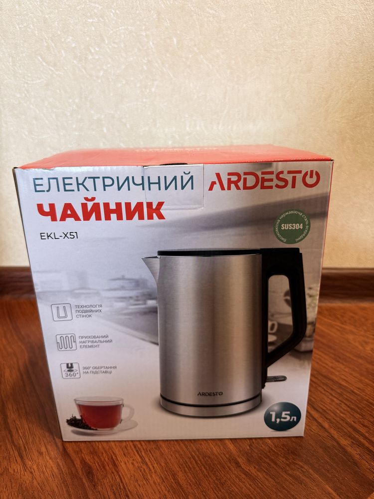 Електричний чайник Ardesto EKL-X51