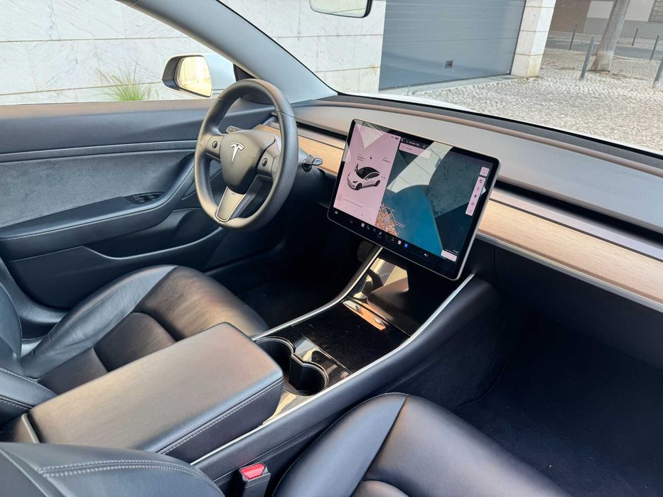 Tesla Model 3 Standard Range Plus