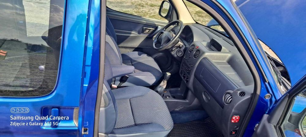 citroen berlingo  1.6 16v 2006r klim.tempomt. prywatnie  ładny