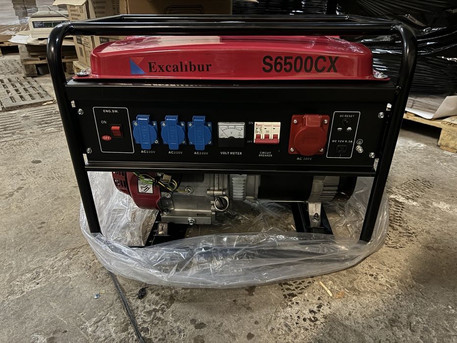 Бензиновий трьохфазний генератор 5кВт EXCALIBUR S6500CX