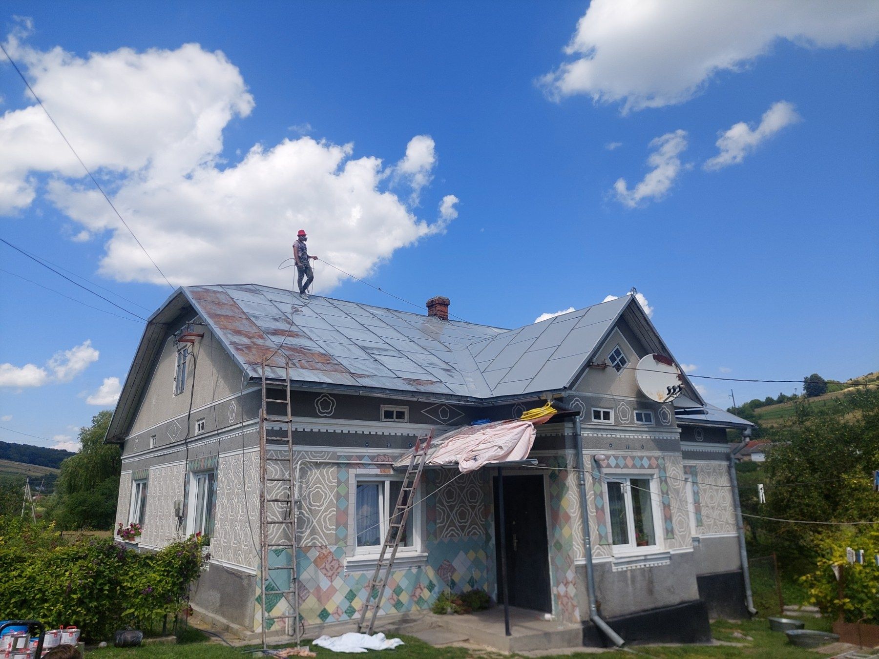 Повне фарбування даху. Миття дахів/бруківки/фасаду. ГАРАНТІЯ ЯКОСТІ