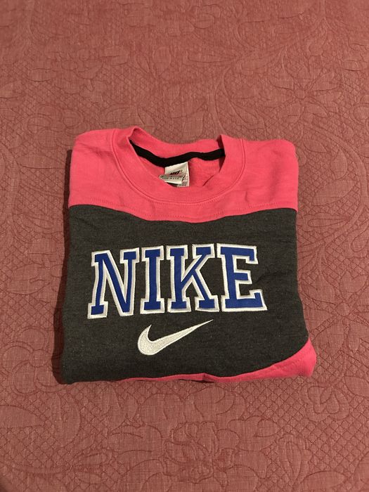 Sweatshirt Nike Rework (Rosa e Cinza)