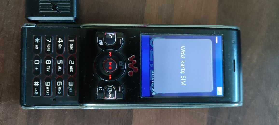 Sony Ericsson W595 + ładowarka