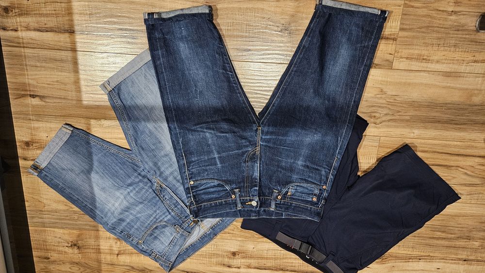 Zestaw szortów Levis, Lee, Wrangler W32