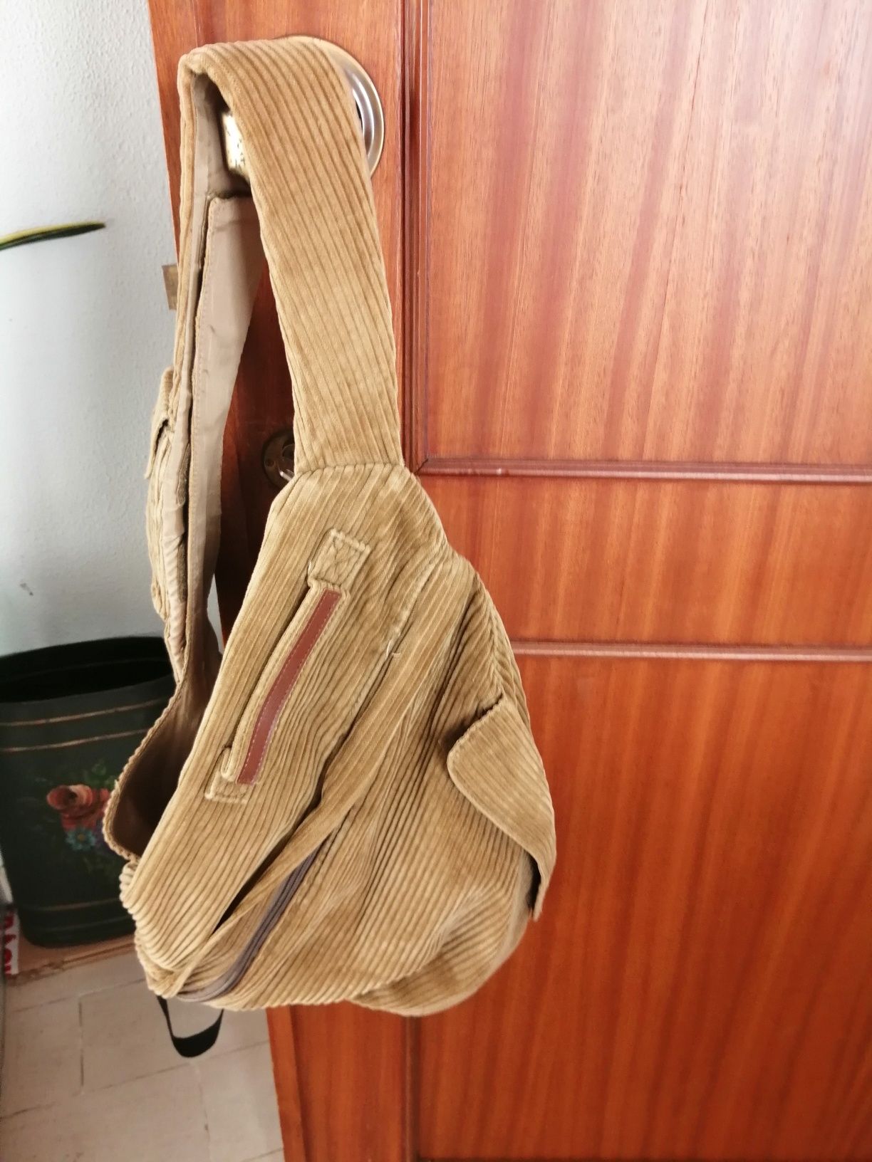Mochila bombazine castanho