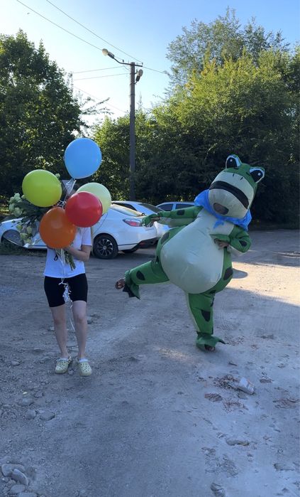 Надувний костюм, оренда, прокат криса, жаба, акула, корова, динозавр