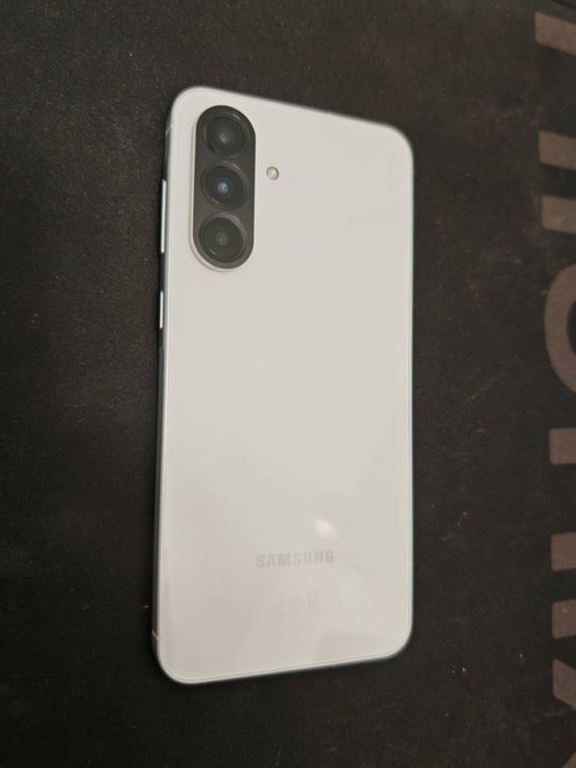 Sprzedam samsung a56 5g 8/256gb
