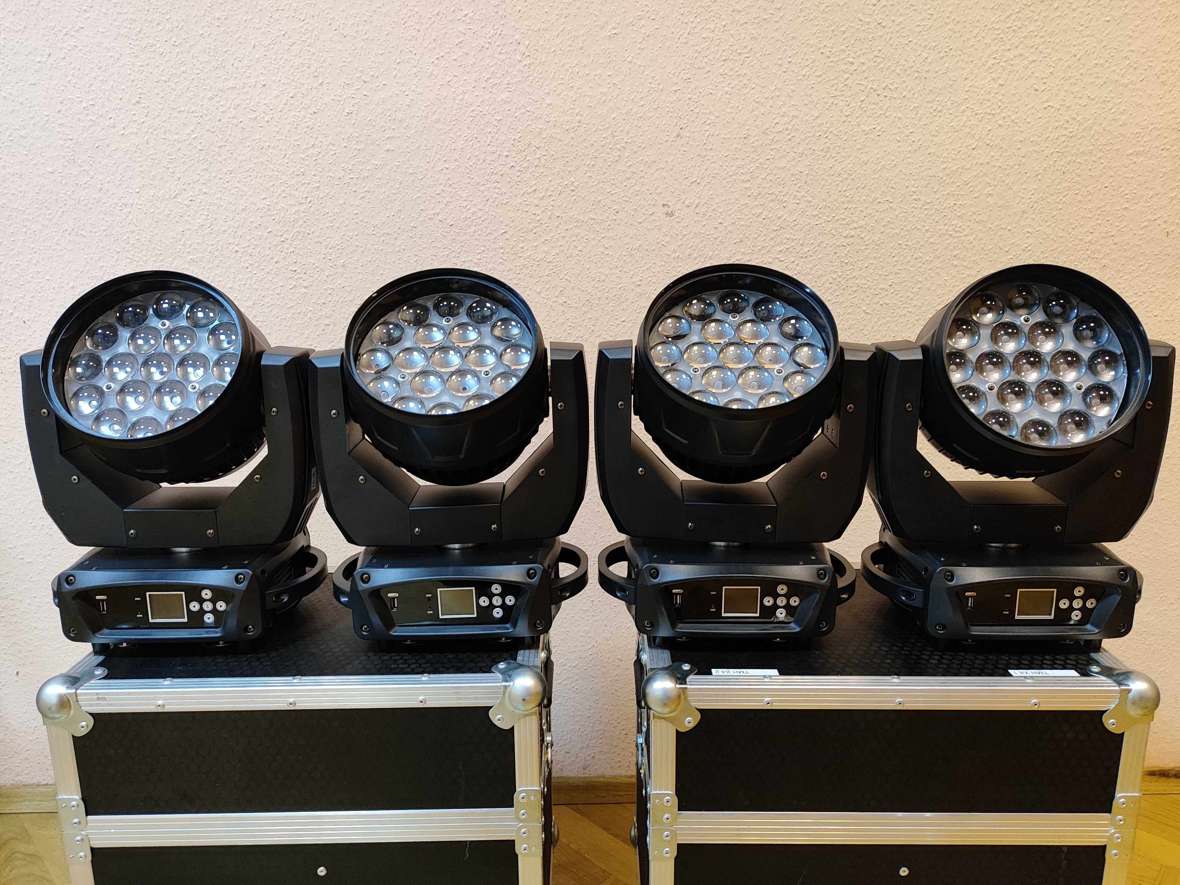 EUROLITE Ruchome głowy Set 4x LED TMH-X4 Moving-Head Wash Zoom + Case