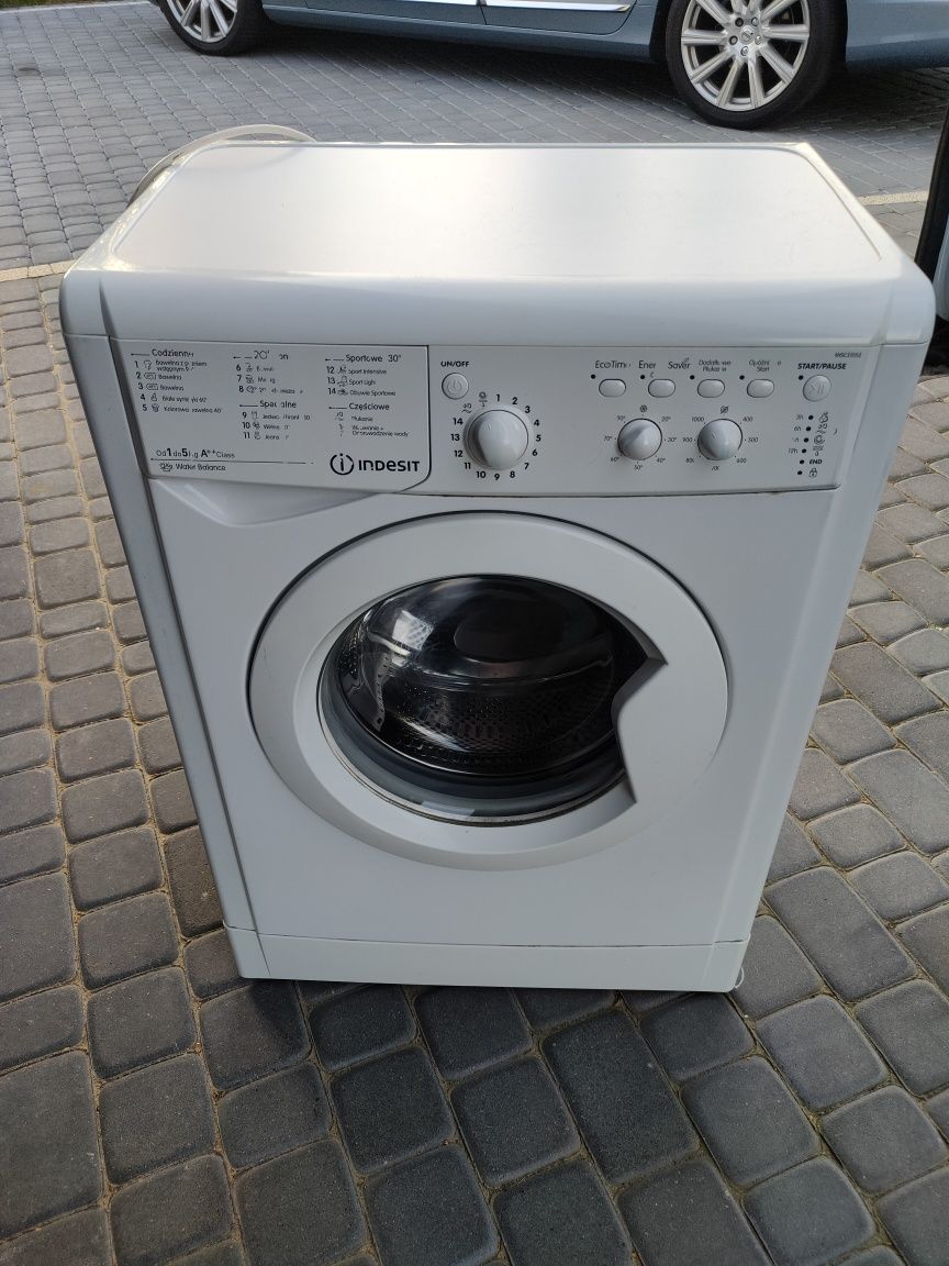 Pralka Indesit model IWSC - 5kg, A++, Sprawna - Zobacz