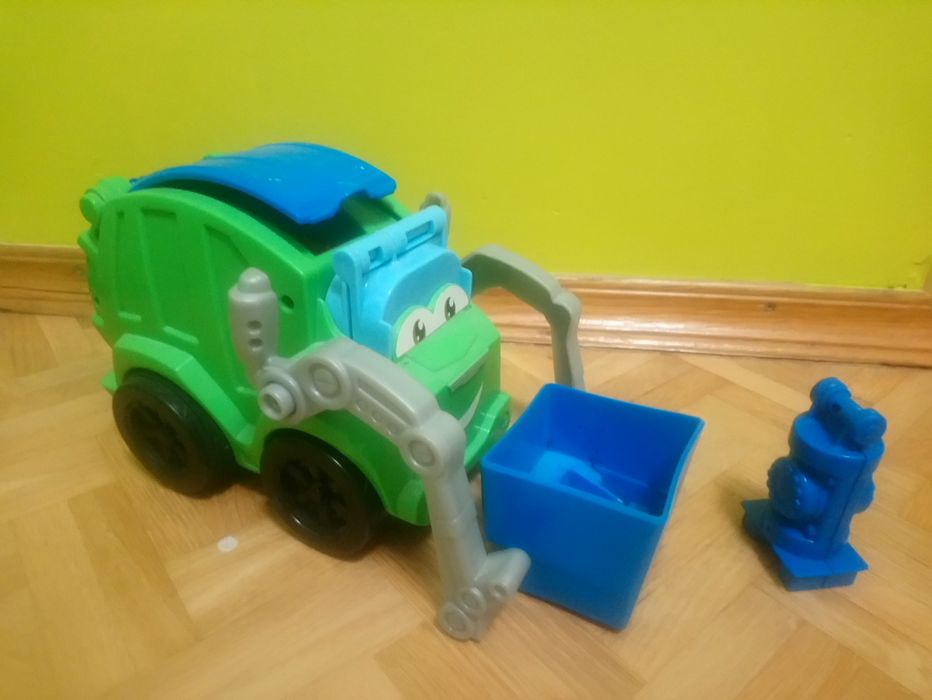 Hasbro PlayDoh śmieciarka ciastolina