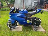 Motor na akumulator