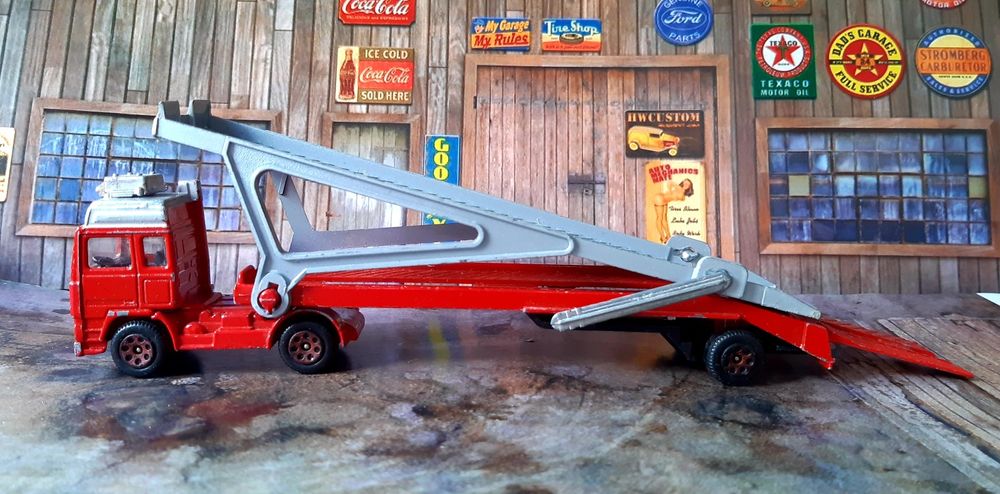 Volvo Car Transporter Corgi Juniors