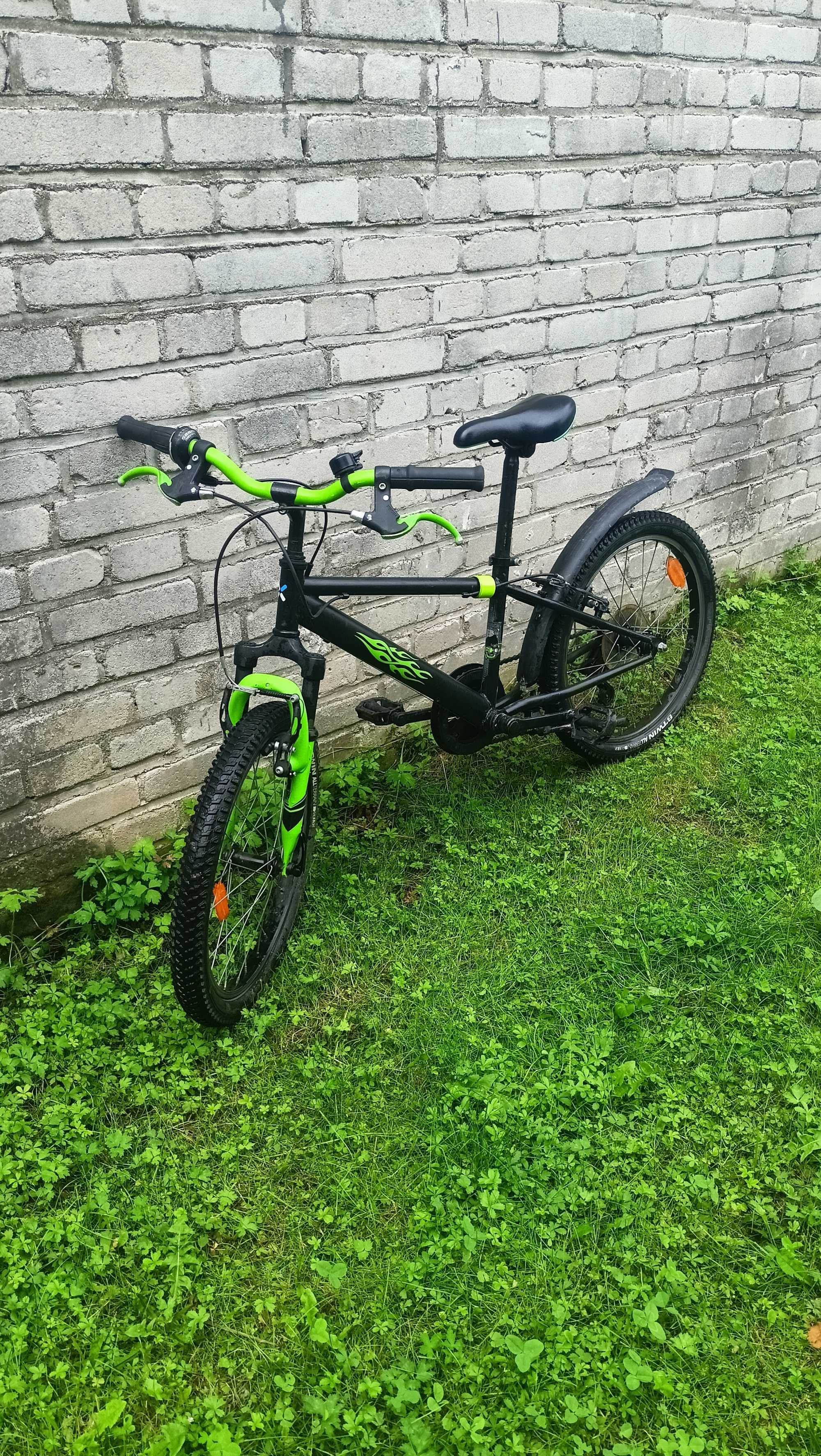 Rower dla dziecka chłopięcy B Twin 20"