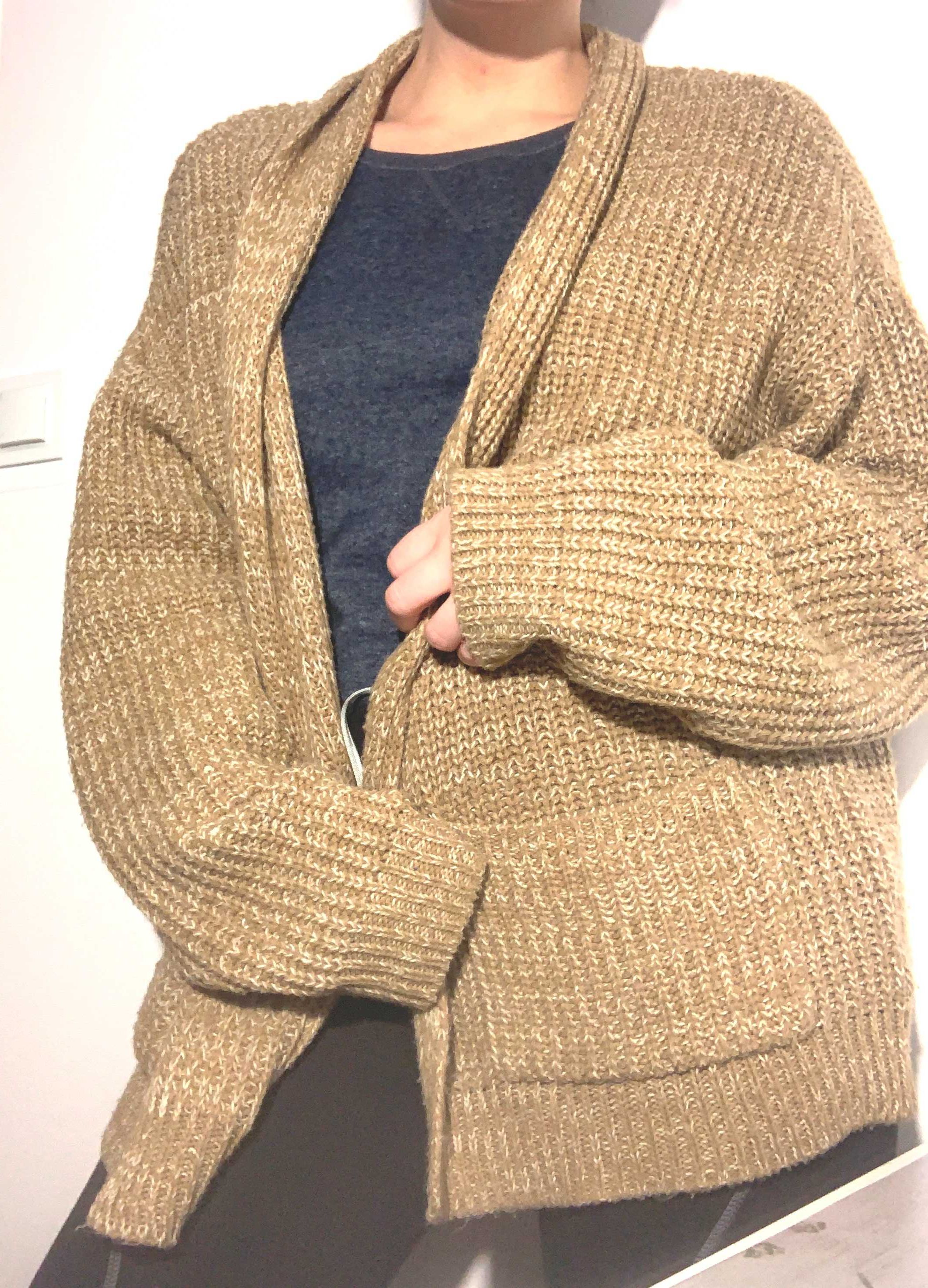 sweter luźny oversize kardigan beż brąz camel blezer XXL szeroki