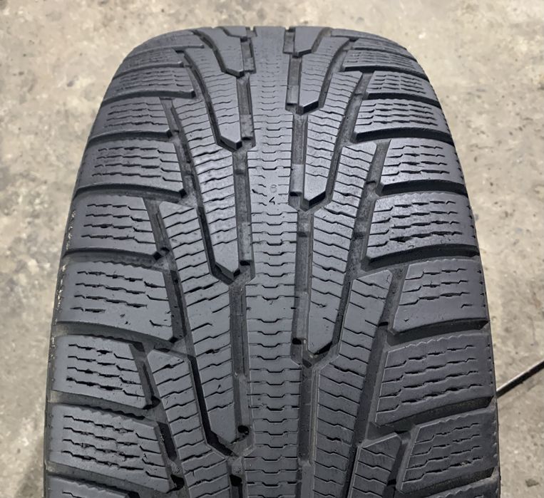 Шина одна Nokian Hakkapeliitta R 285/60 R18 одиночка