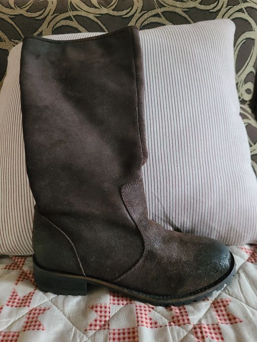Замшеві демісезонні чоботи Diesel  р. 36 майже нові