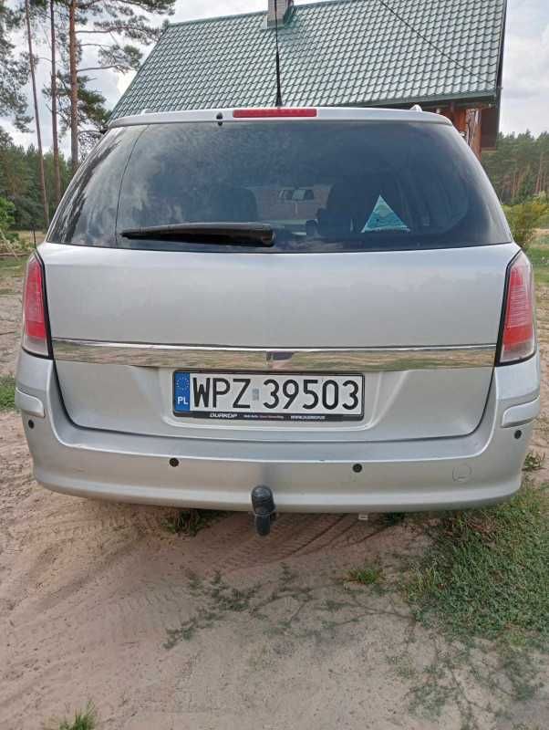 Sprzedam Opel Astra H w kombi